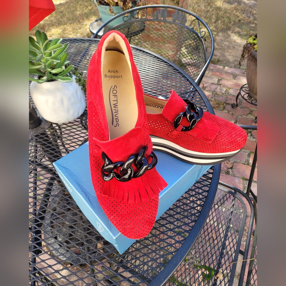 Softwaves shoes